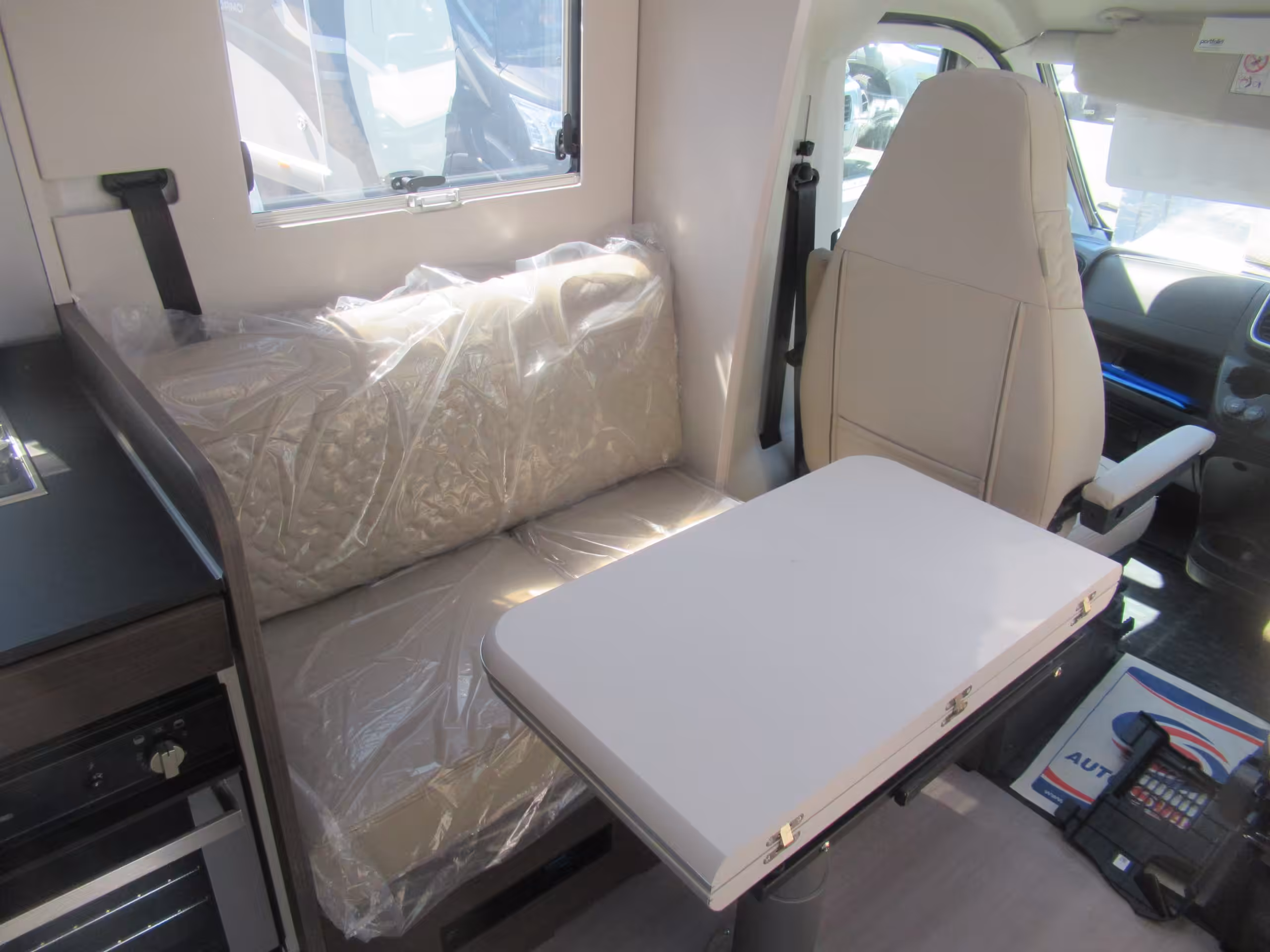Adria Coral Supreme 670 DL AR G 25