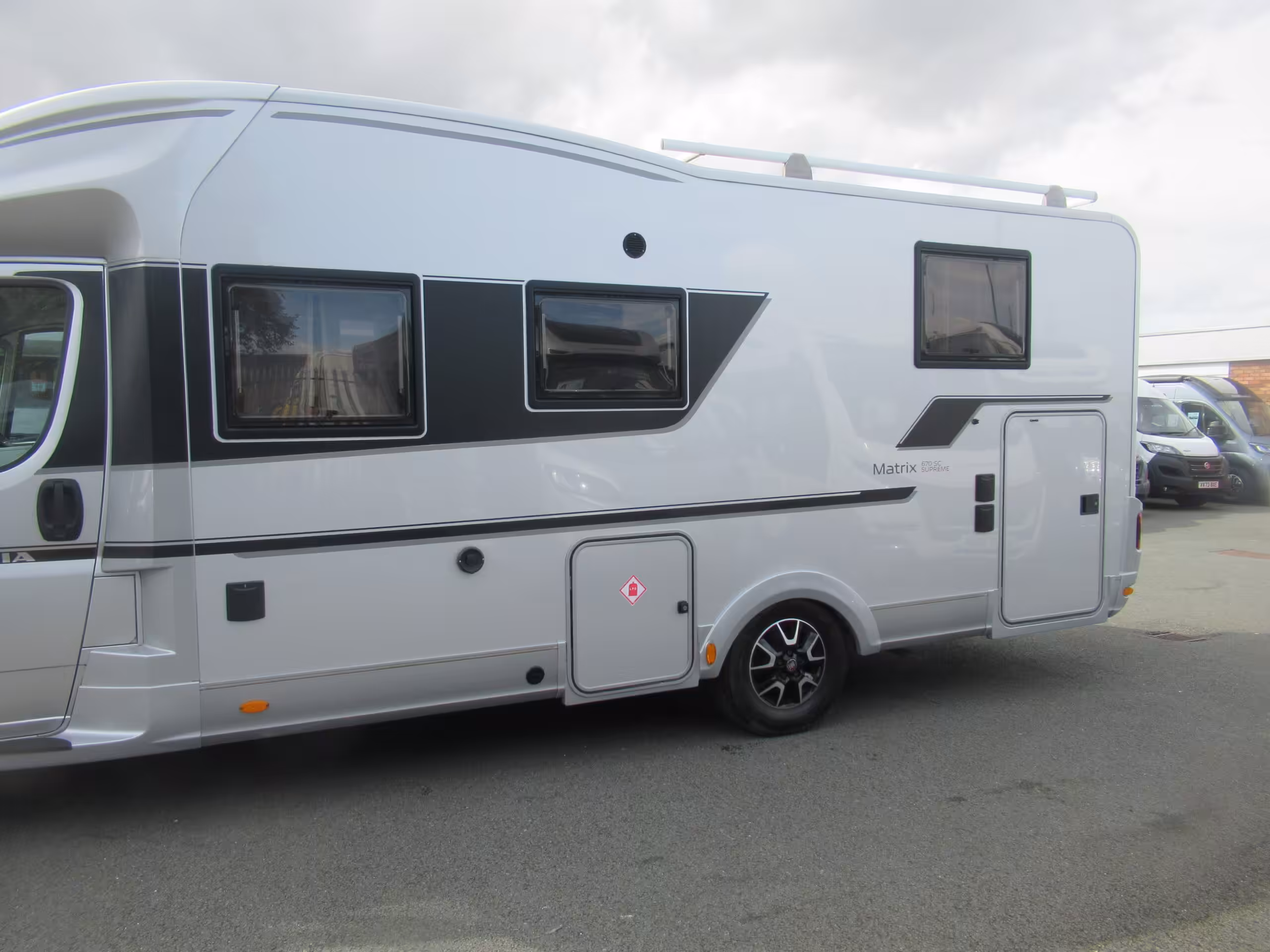 Adria Matrix 670 Supreme 4