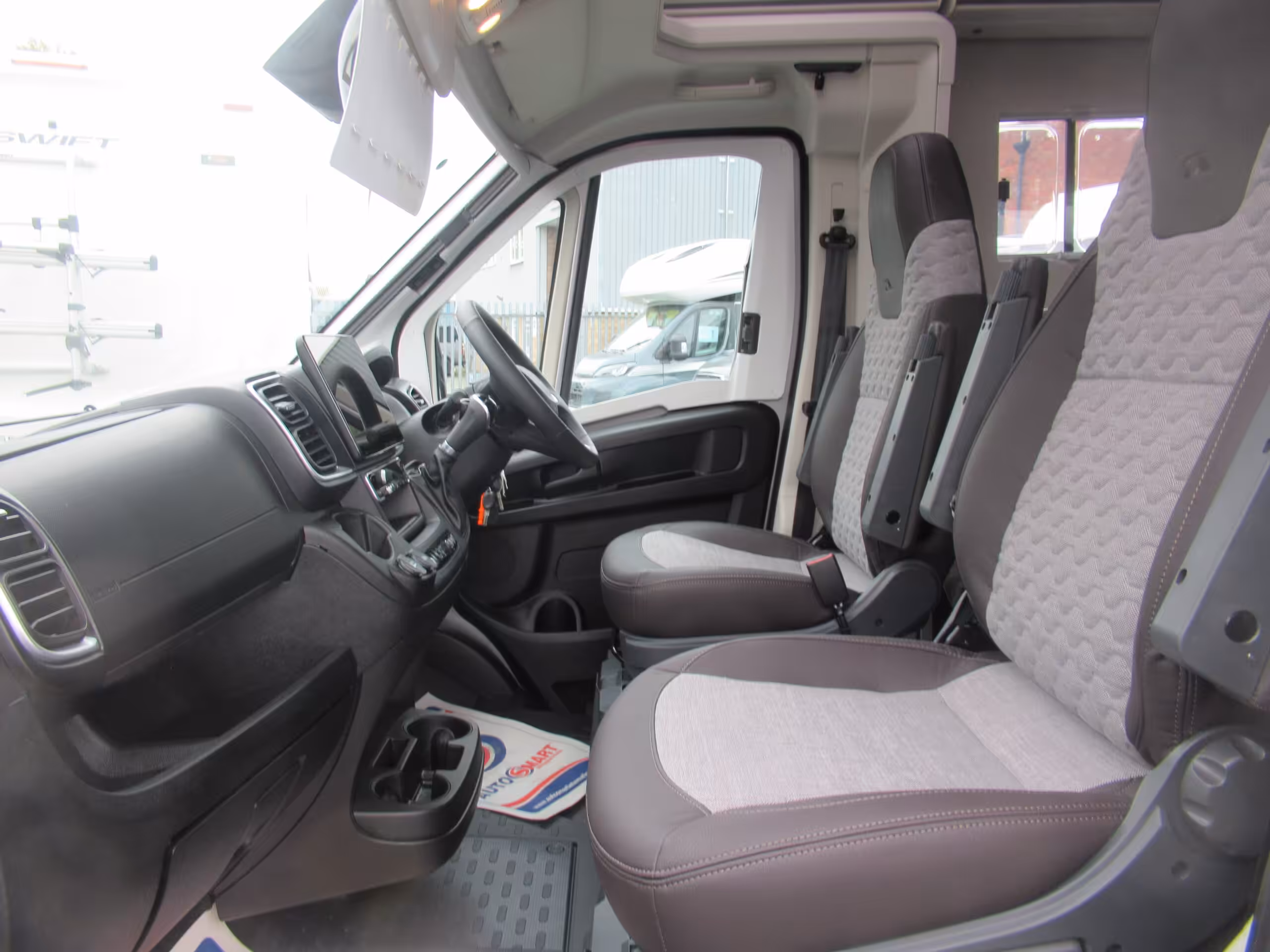 Adria Matrix Supreme 670 DL G 10