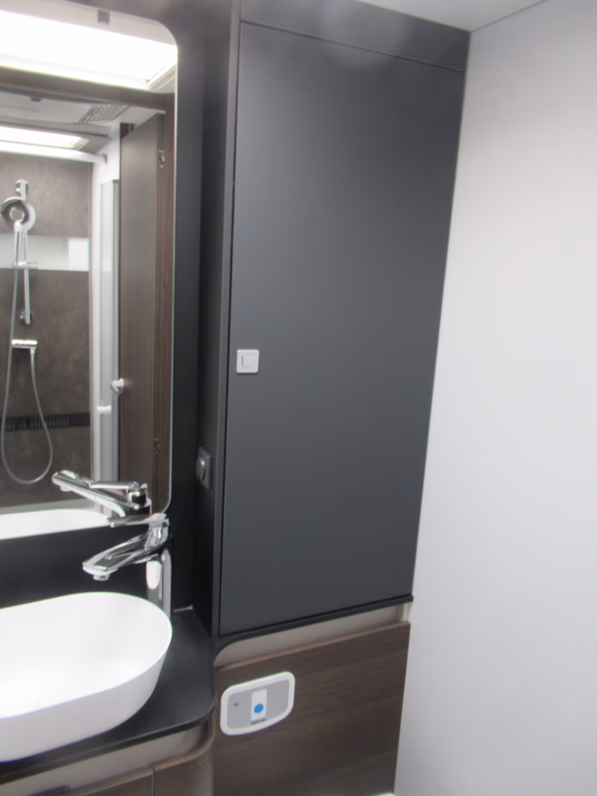 Adria Matrix Supreme 670 DL G 36