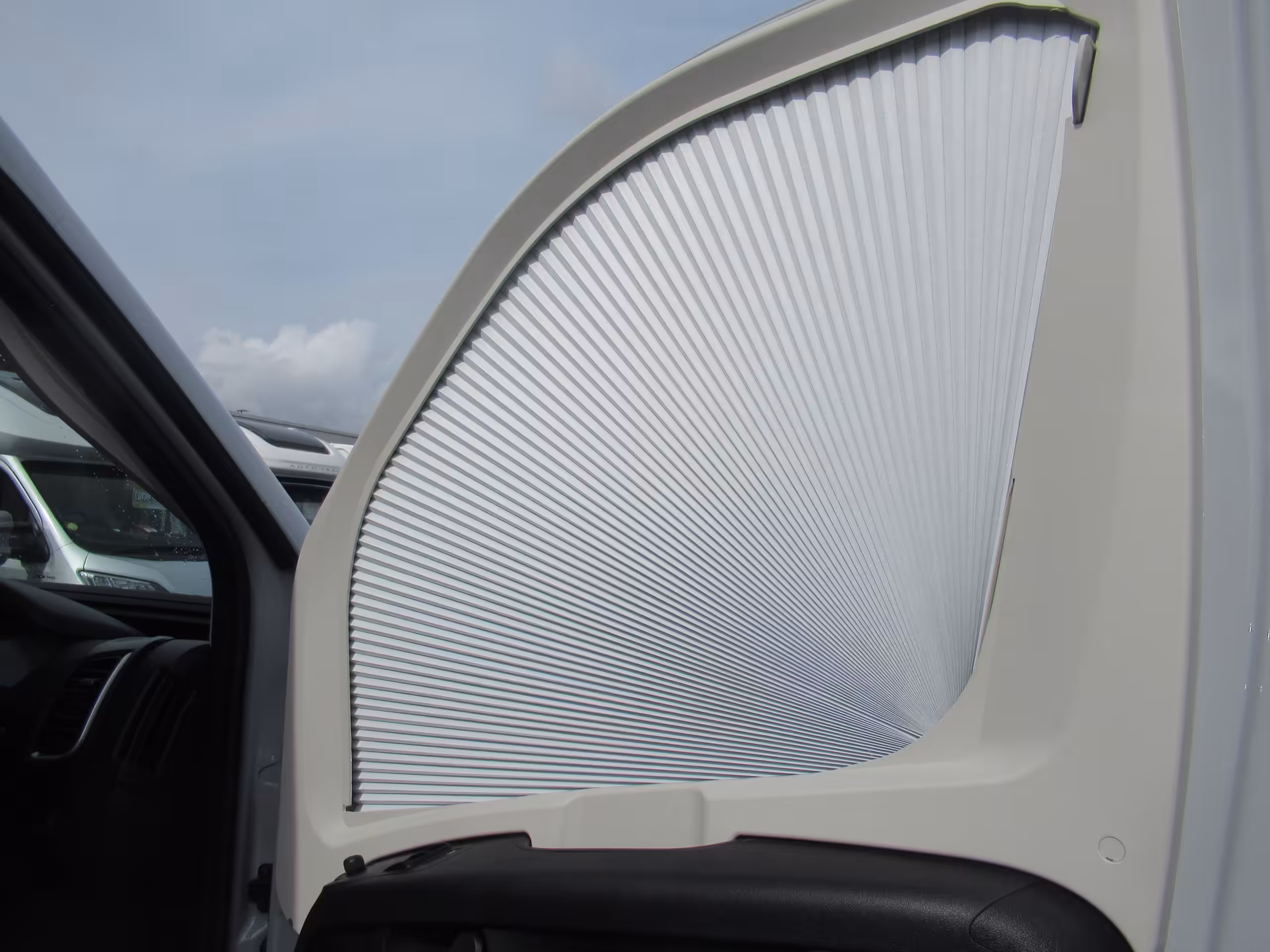 Adria Twin Supreme 640 SGX EX Grey 12