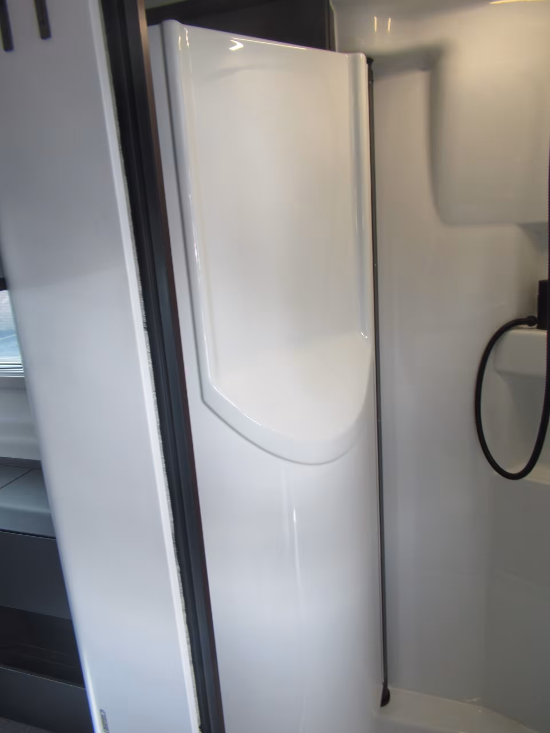 Adria Twin Supreme 640 SGX EX Grey 23