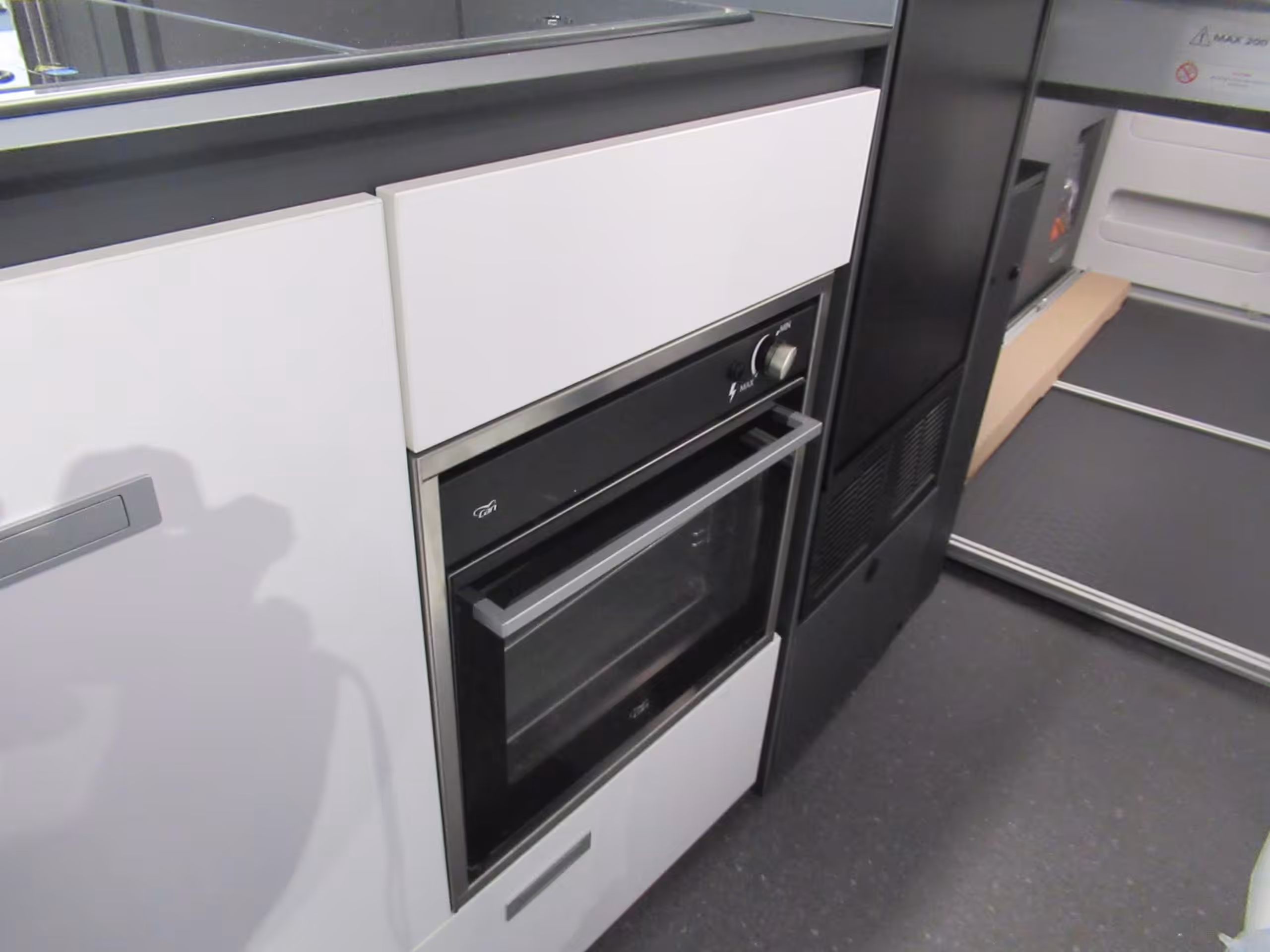 Adria Twin Supreme 640 SGX EX Grey 30