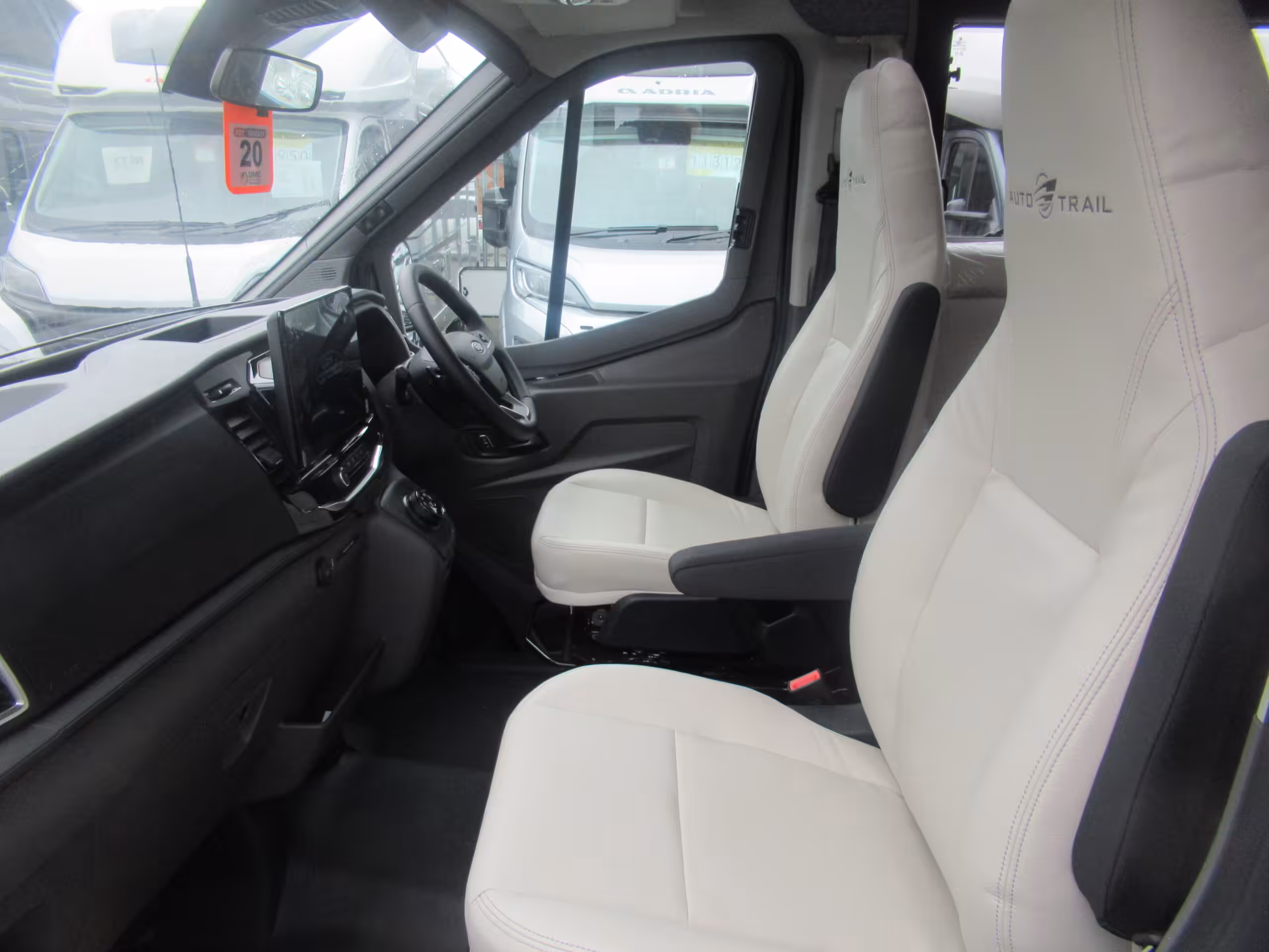 Auto Trail F Line F60 2026 11