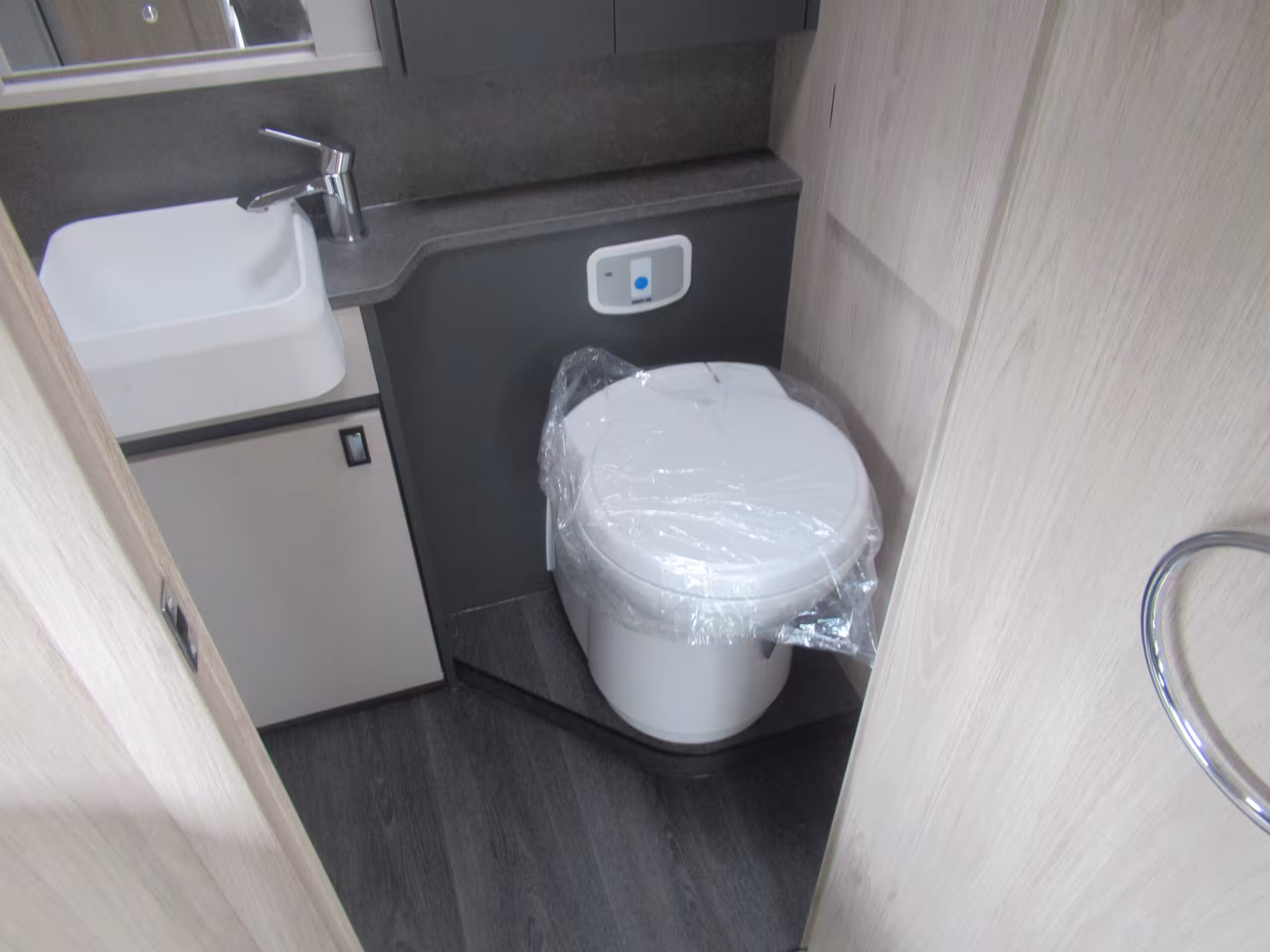Auto Trail F Line F60 2026 25