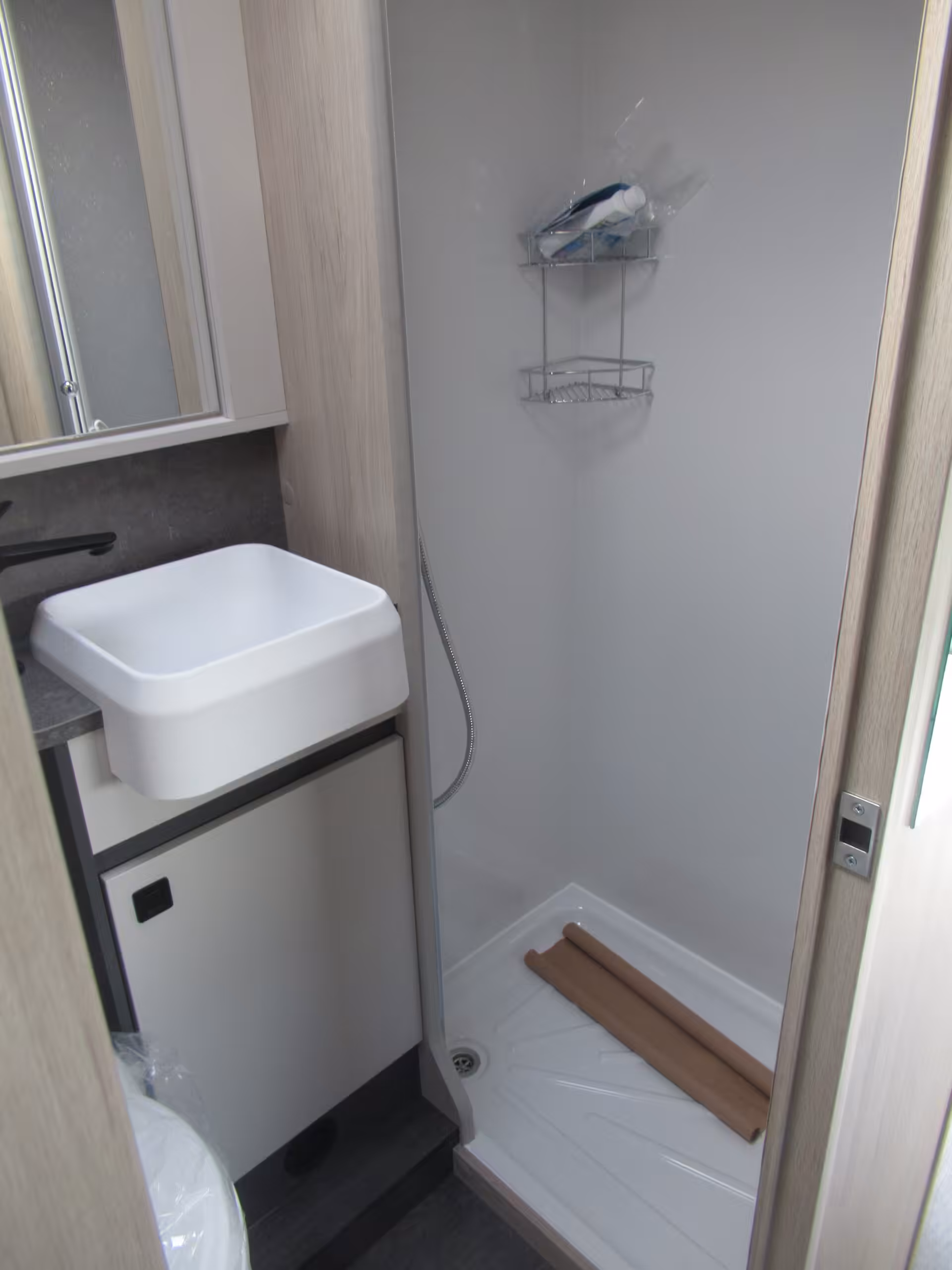 Auto Trail F Line F74 31