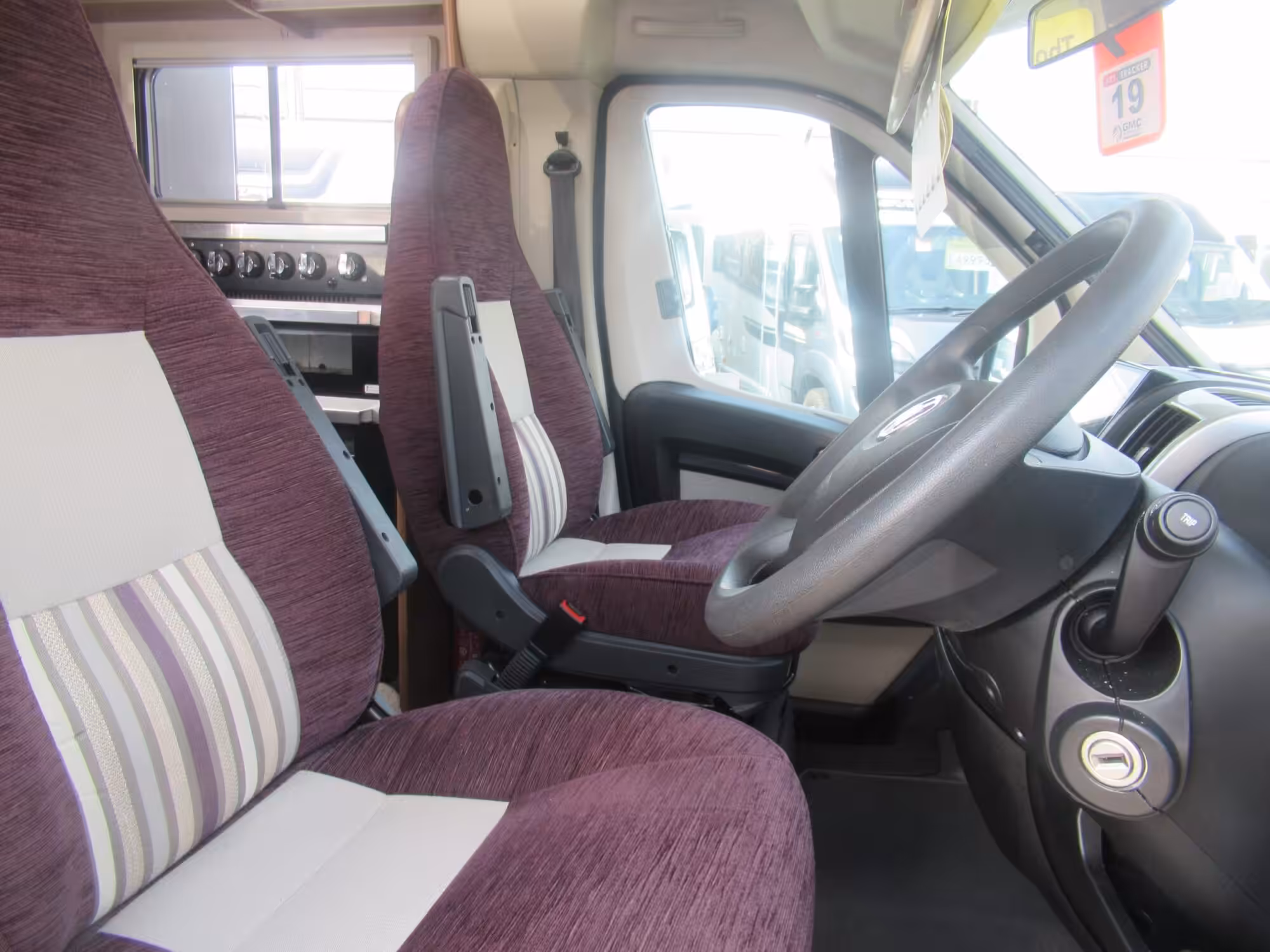 Auto Trail Frontier Scout 18