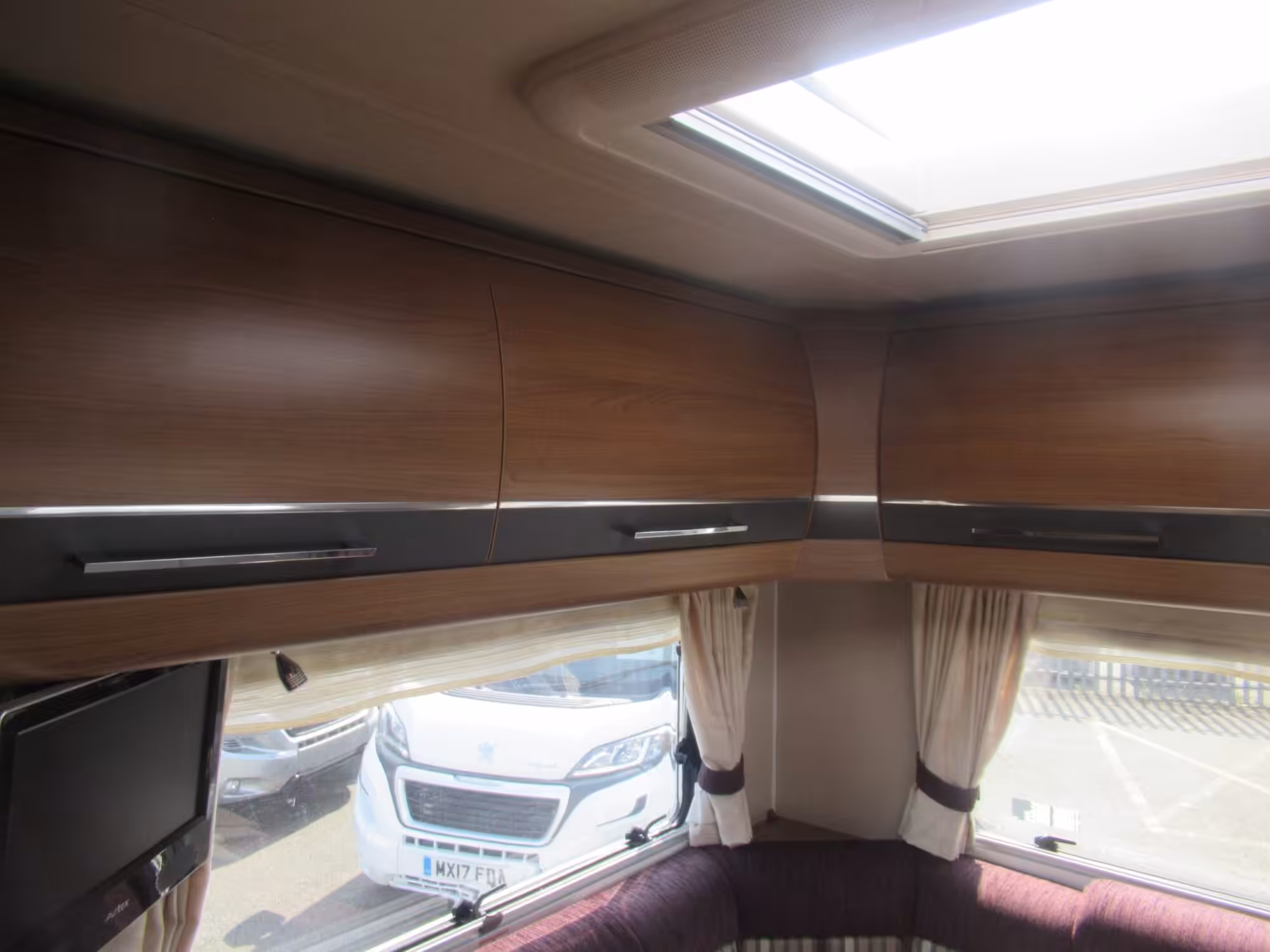 Auto Trail Frontier Scout 35
