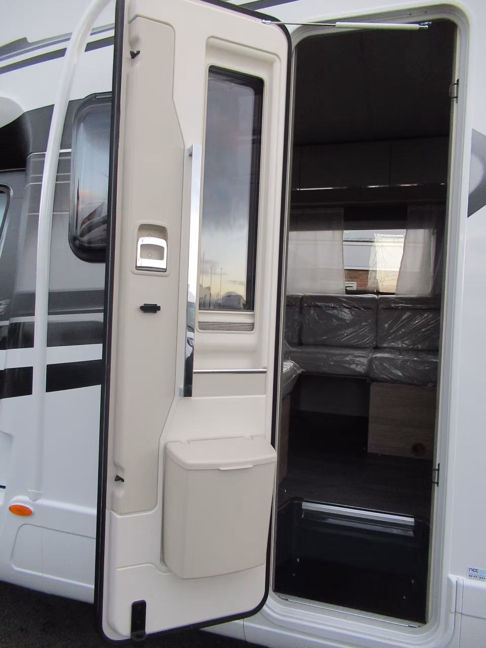 Auto Trail Imala 736 14