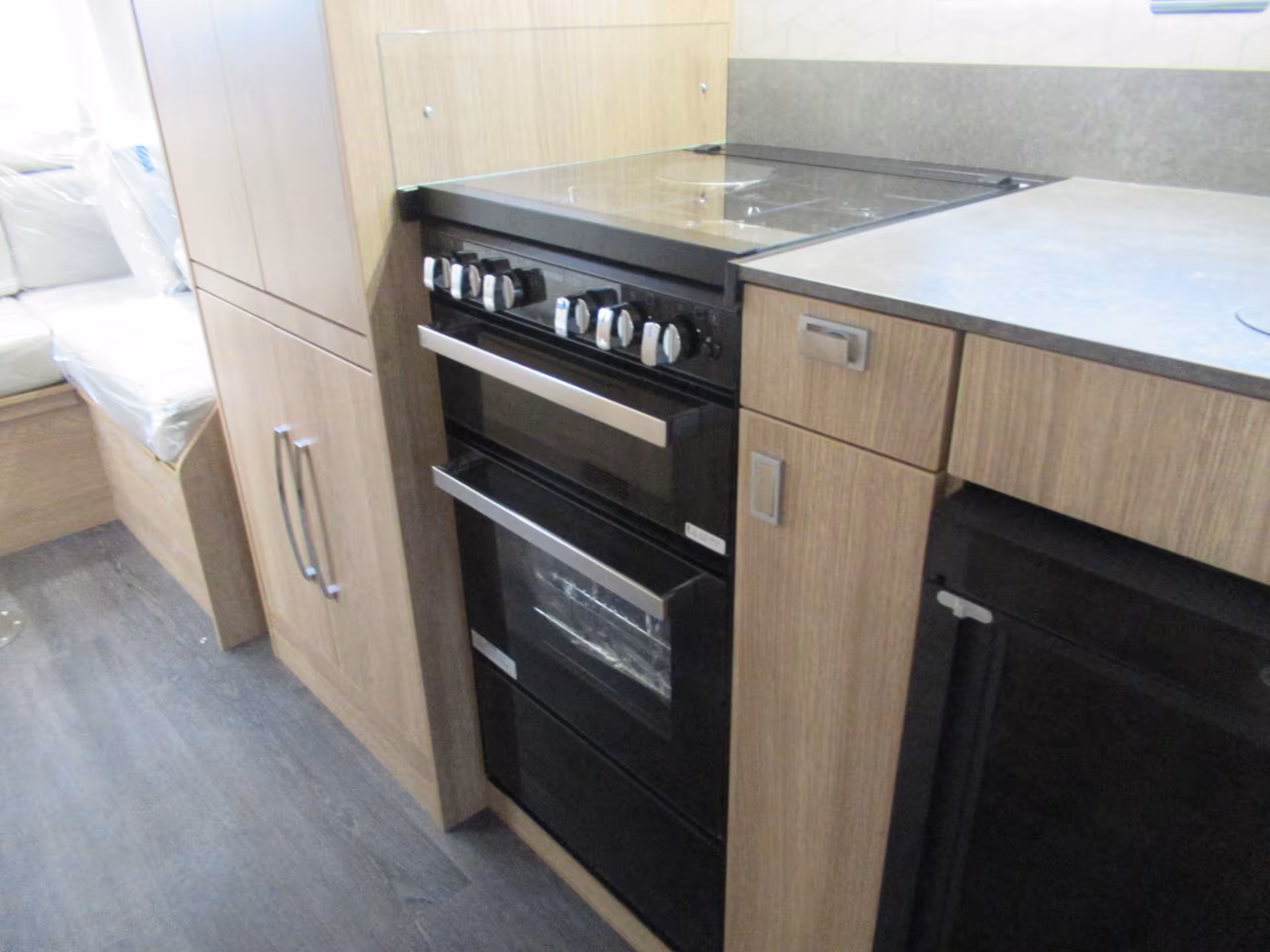 Auto Trail Imala 736 38