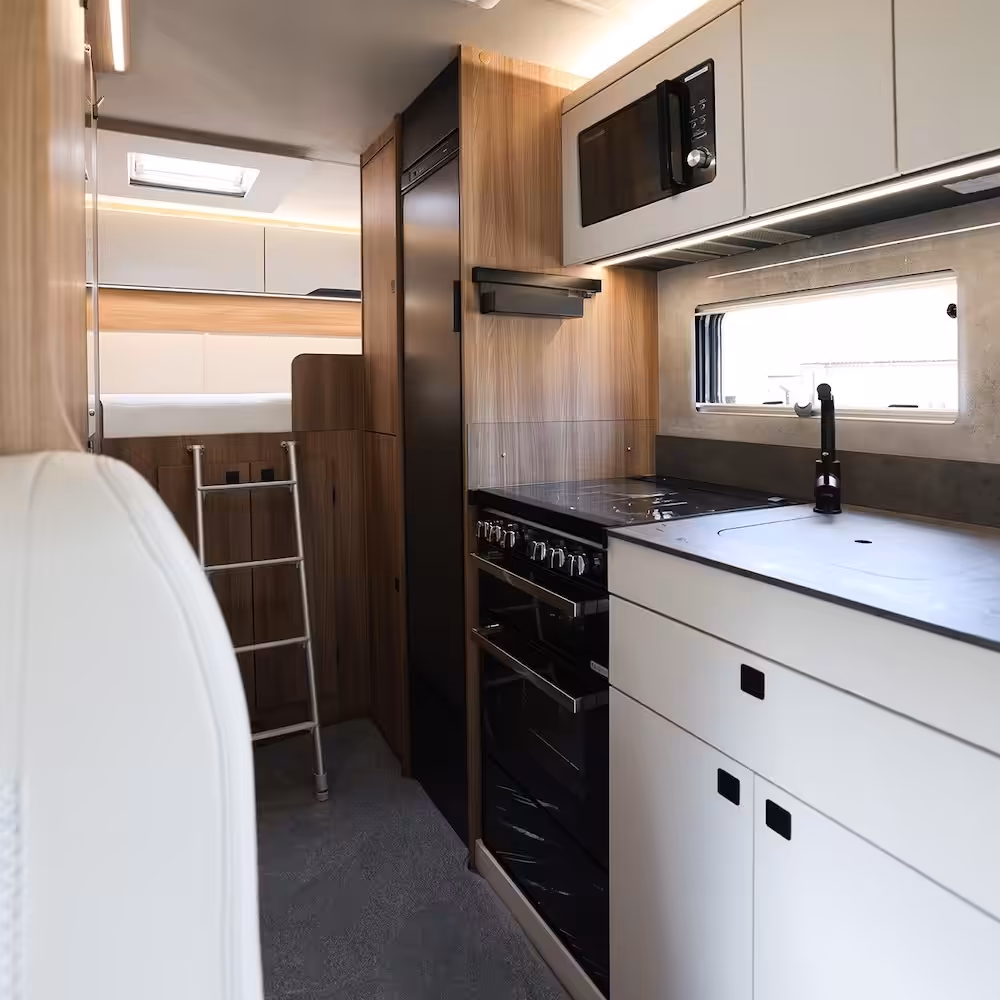 Auto Trail Interior Block