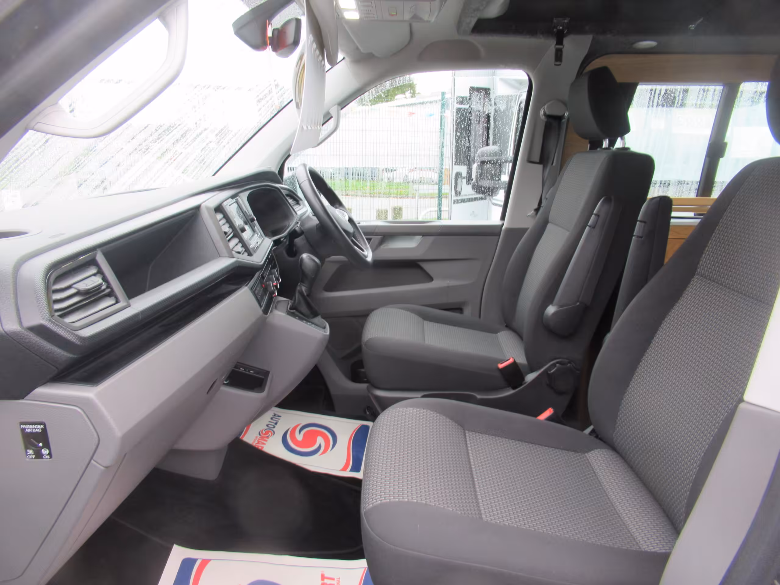VW Transporter Columbus S 12