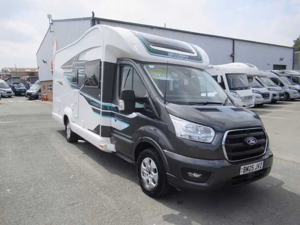 Swift Voyager 564