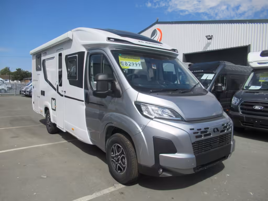 Adria Compact Select DL